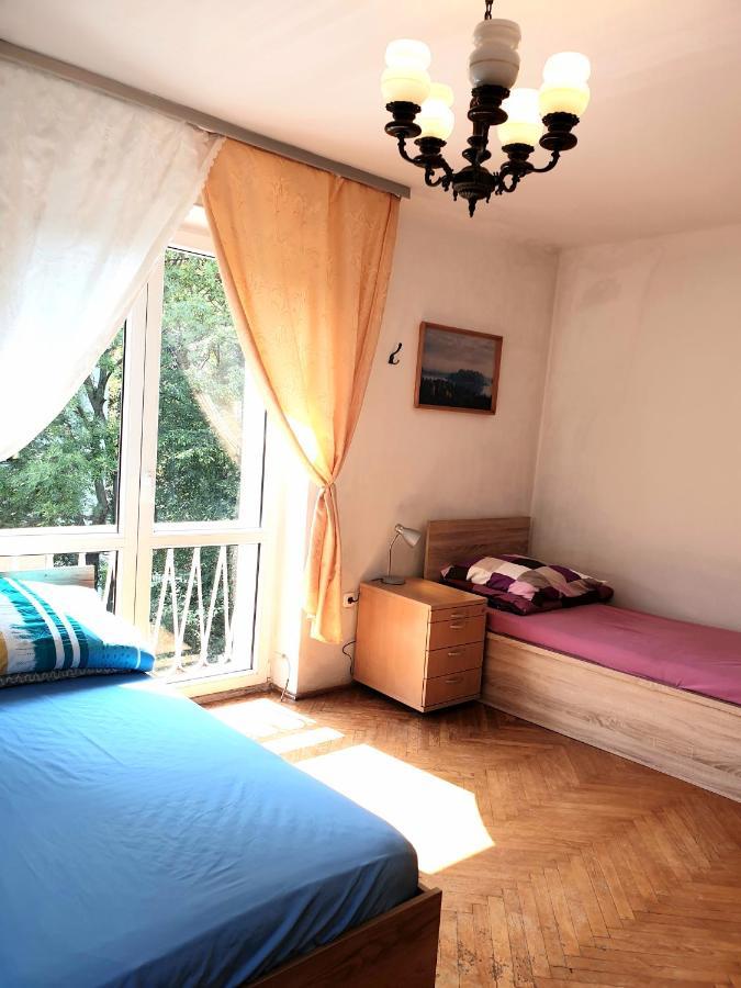 Rooms By Kino Femina وارسو المظهر الخارجي الصورة
